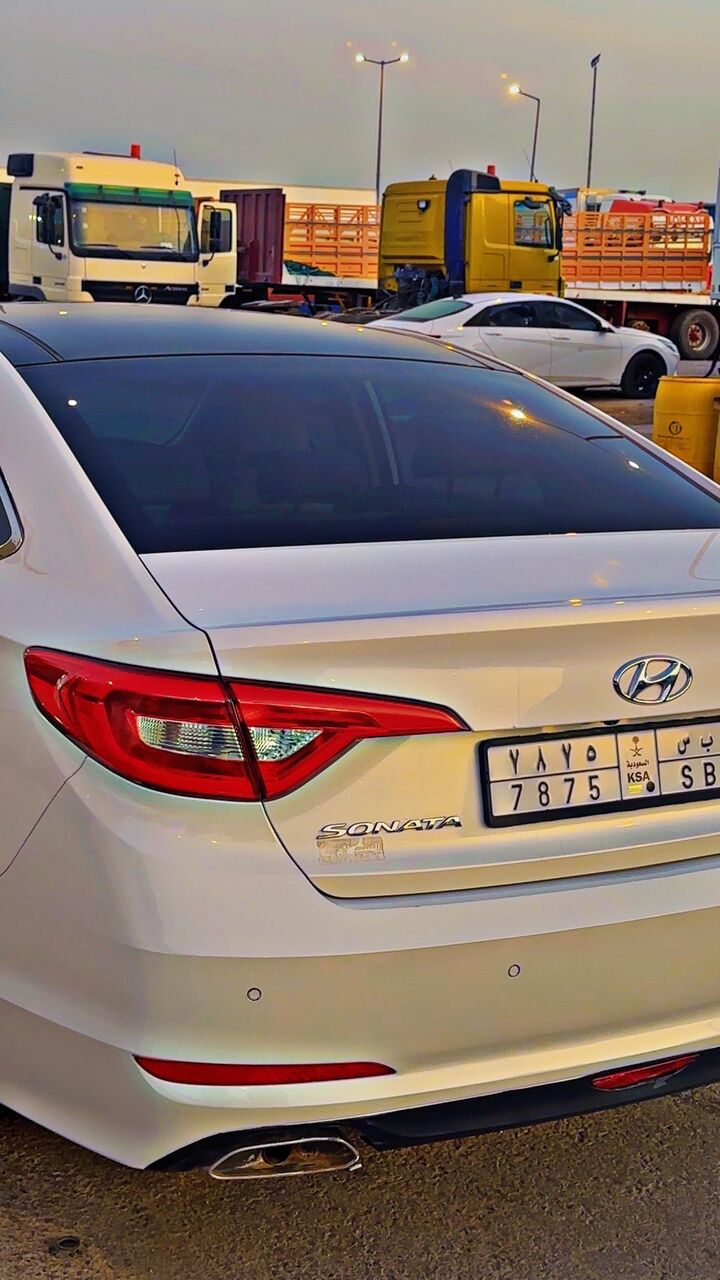 Riyadh, Vehicles, Cars & Trucks , SAR 42,  Hyundai Sonata 2.4L,  2017,  Automatic,  470000 KM,