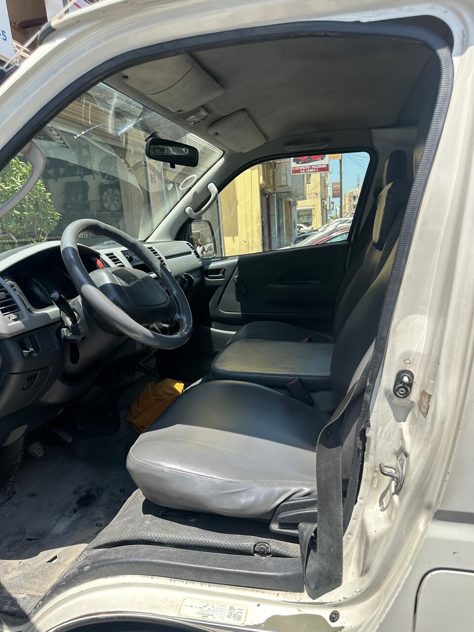 Riffa, Vehicles, Cars & Trucks , BHD 2600,  Toyota Hi-Ace,  2012,  Manual,  00000 KM,