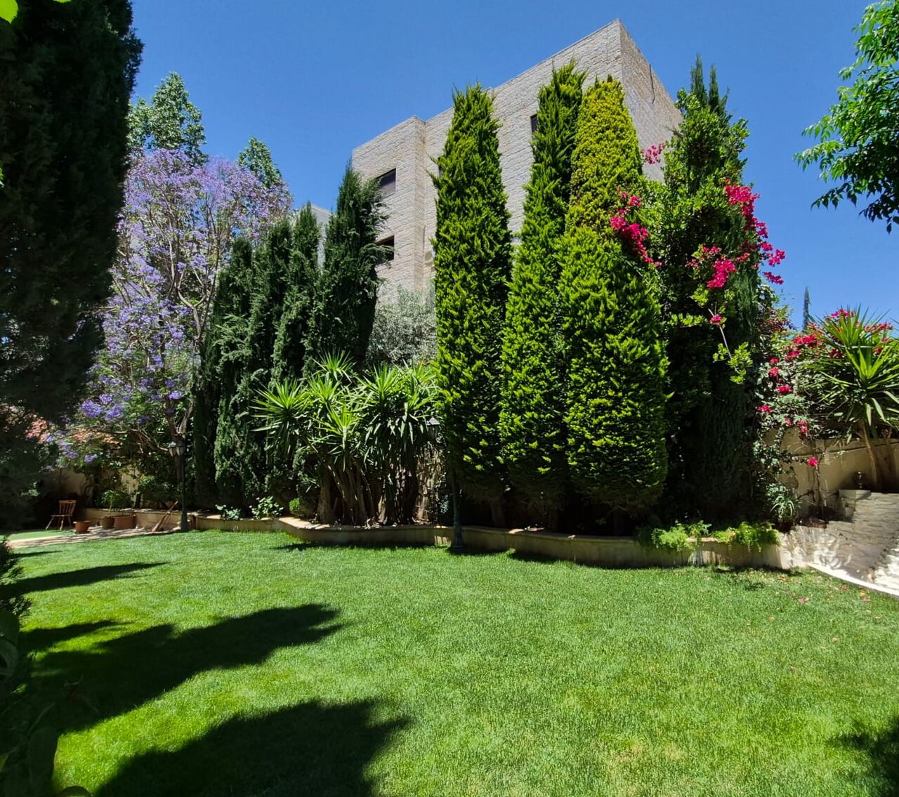 Amman, Apartments, Flats, Houses & Villas, JOD 18000/year,  4 BR,  Part Of Villa Semi Furnished 4B With Big Baconlies, Garden In Shemsani 00962777688956