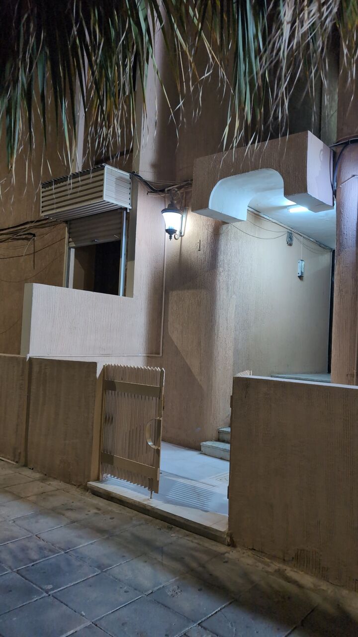 Akrabia, Apartments, Flats, Houses & Villas, SAR 21500/year,  2 BR,  150 Sq. Meter,  House For Rent Transfer