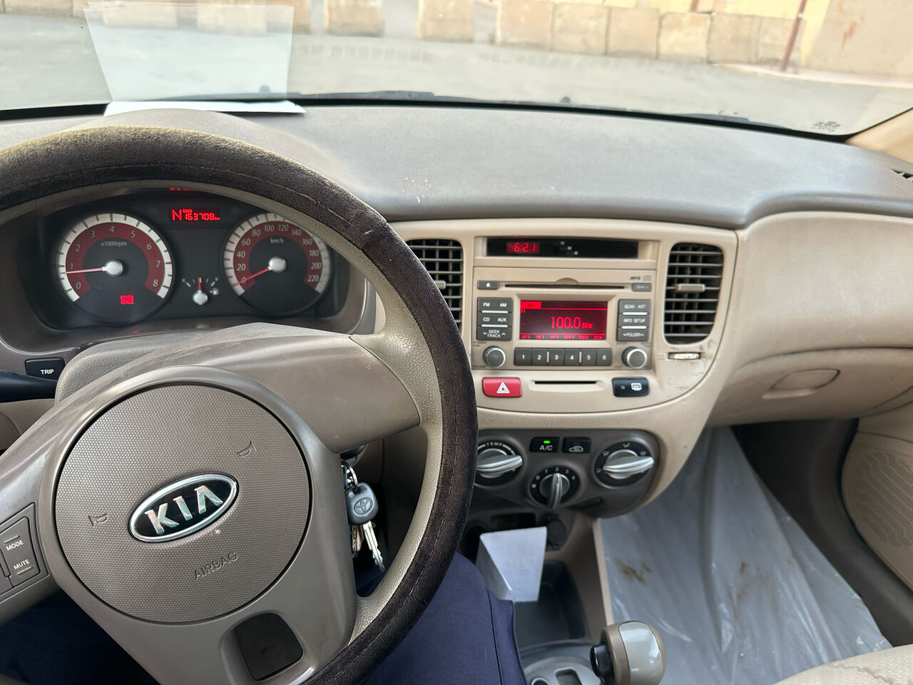 Riyadh, Vehicles, Cars & Trucks , SAR 15500,  Kia Rio,  2011,  Automatic,  164000 KM,    Original Paint