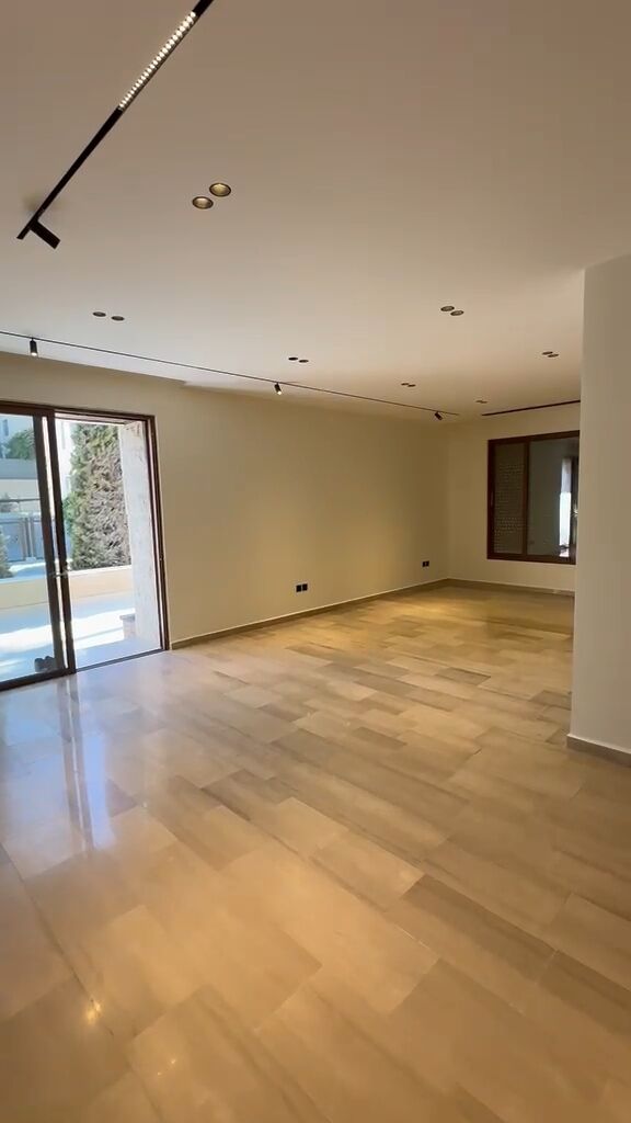Abdoun, Apartments, Flats, Houses & Villas, JOD 18000/year,  3 BR,  Ground Floor Semi Furnished 3B Apart With Terrace In Abdoun 00962777688956
