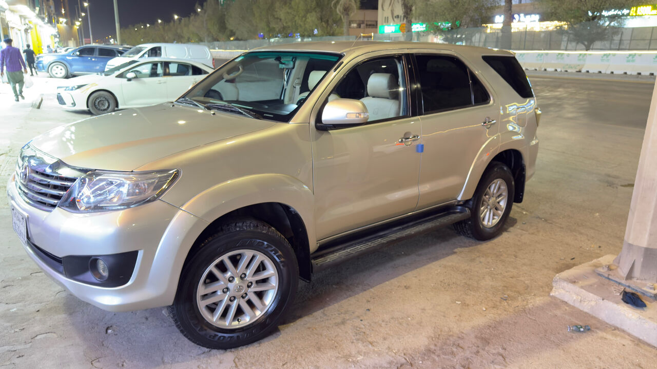 Olaya, Vehicles, Cars & Trucks , SAR 35000,  Toyota Fortuner,  2014,  Automatic,  400000 KM,    Model For Sale