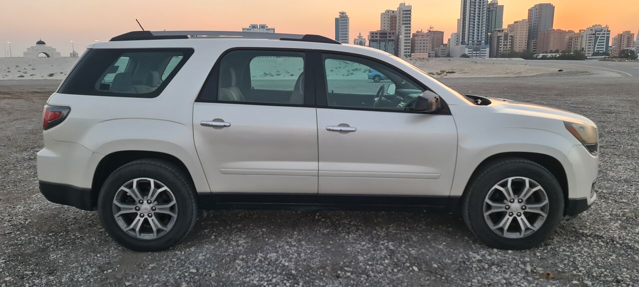 Juffair, Vehicles, Cars & Trucks , BHD 1550,  Gmc Acadia,  2013,  Automatic,  194000 KM,    Instalments Option Available Whatsap 37424348 Perfect Condetion