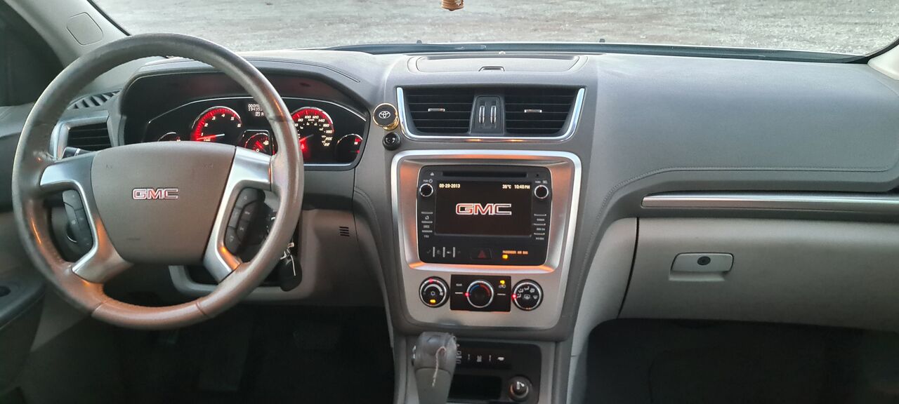 Juffair, Vehicles, Cars & Trucks , BHD 1550,  Gmc Acadia,  2013,  Automatic,  194000 KM,    Instalments Option Available Whatsap 37424348 Perfect Condetion