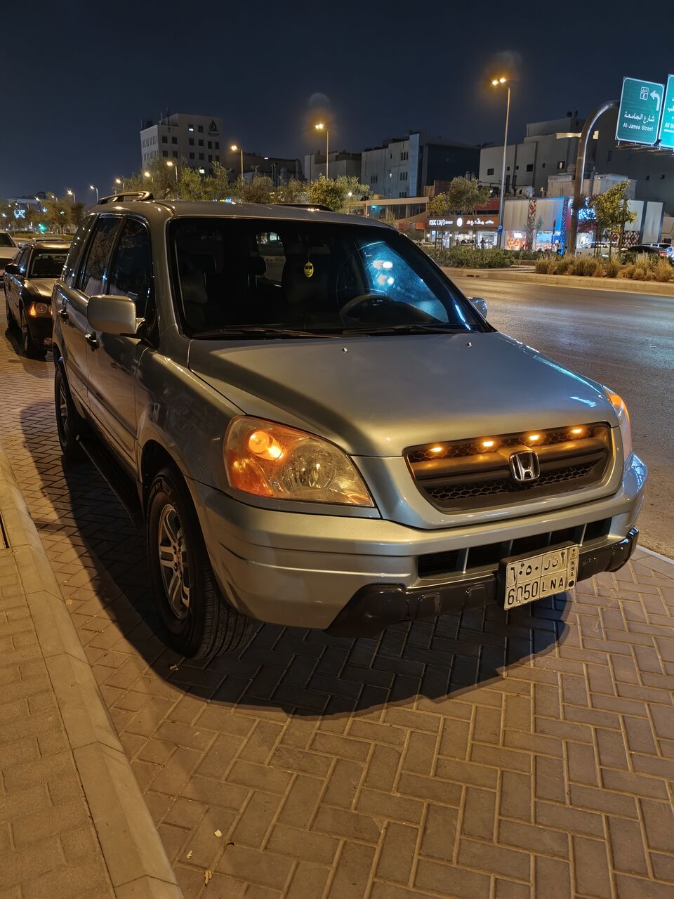 Al Malaz, Vehicles, Cars & Trucks , SAR 17000,  Honda MRV (Pilot),  2003,  Automatic,  400 KM,  Cleanest MRV Here - أنظف سيارة إم آر في هنا
