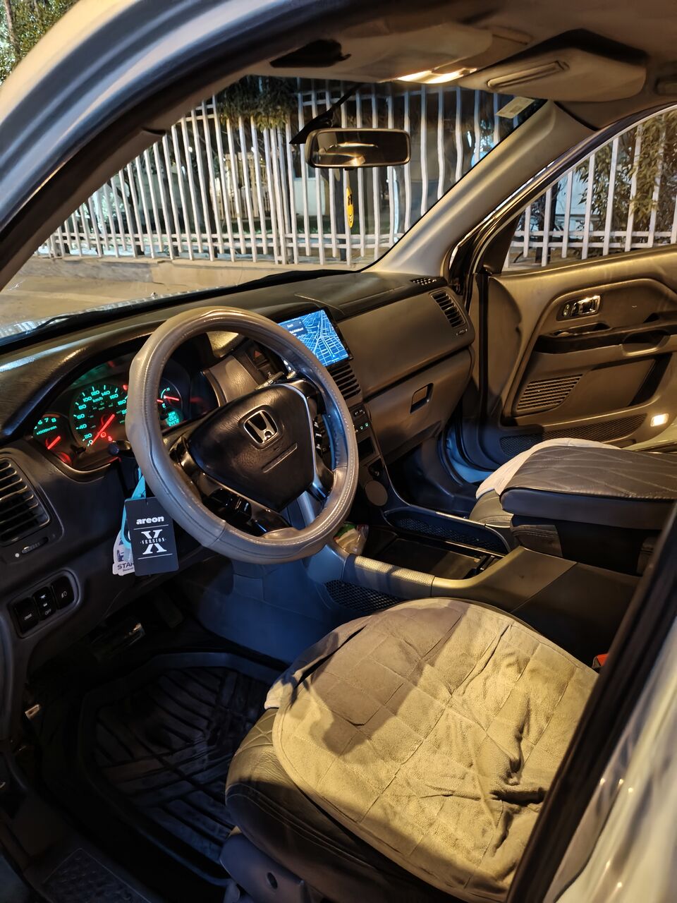 Al Malaz, Vehicles, Cars & Trucks , SAR 17000,  Honda MRV (Pilot),  2003,  Automatic,  400 KM,  Cleanest MRV Here - أنظف سيارة إم آر في هنا