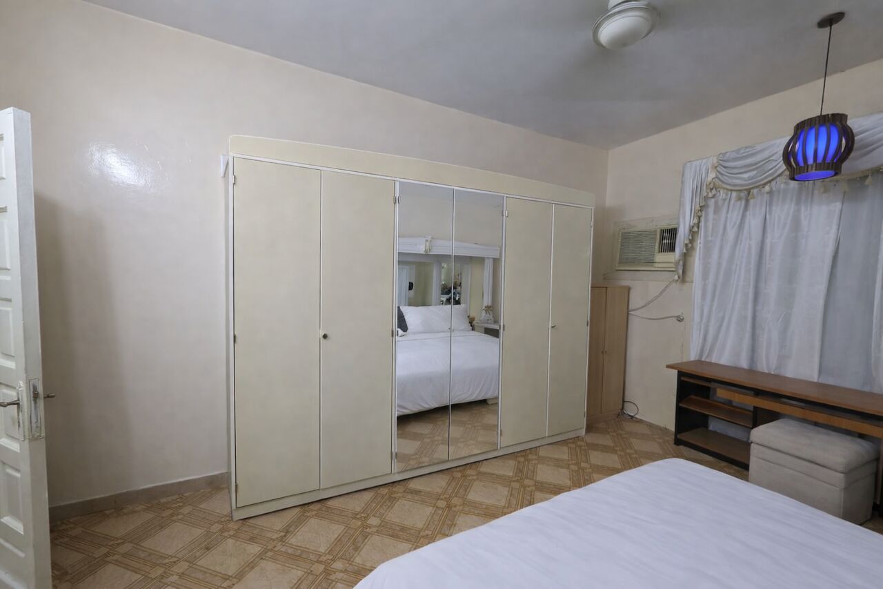 Jeddah, Furniture, SAR 3000,  Bed Set With Wardobe