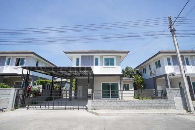 Bangkok, Real Estate For Sale, THB 2750000,  4 BR,  53 Sq. Feet,  Single House, Chat Luang 15, Sam Khok - Pathum Thani, Good Location, Cheapest In The