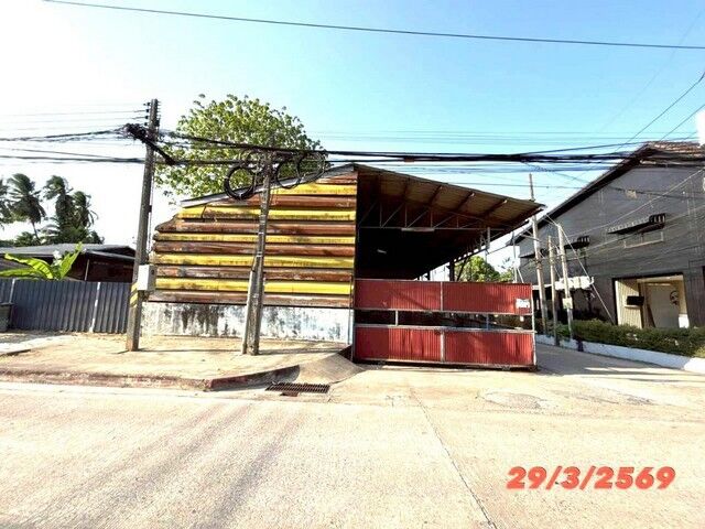 Bangkok, Real Estate For Sale, THB 5223000,  6 BR,  137 Sq. Feet,  Warehouse For Sale, Surat Thani, Phunphin District, Surat Thani - Phunphin Road.
