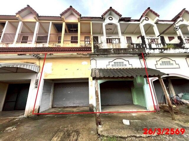 Bangkok, Real Estate For Sale, THB 2822000,  6 BR,  40 Sq. Feet,  Surat Thani Commercial Building For Sale, 2 Floors, 2 Units, Ban Ta Khun District.