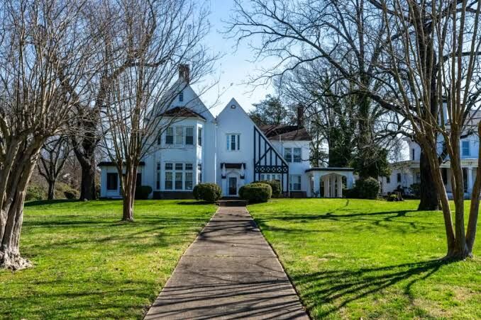 New York, Real Estate For Sale, Find The Right Virginia Beach Home With Local Experts