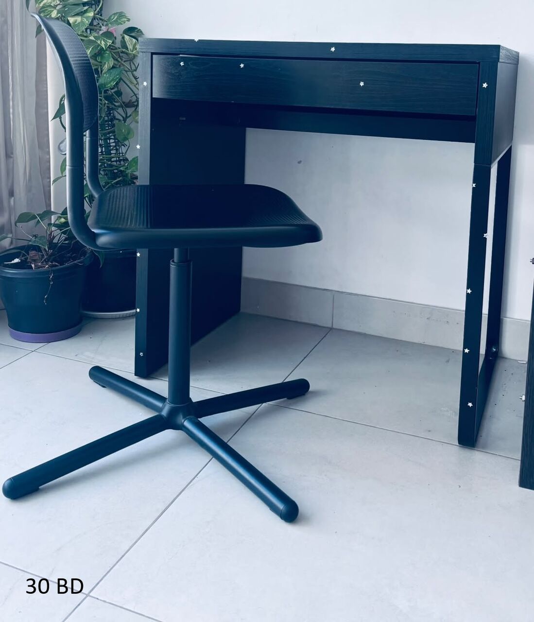 Hidd, Furniture, BHD 25,  Kids Study Table With Chaire 25 BHD - 66300213