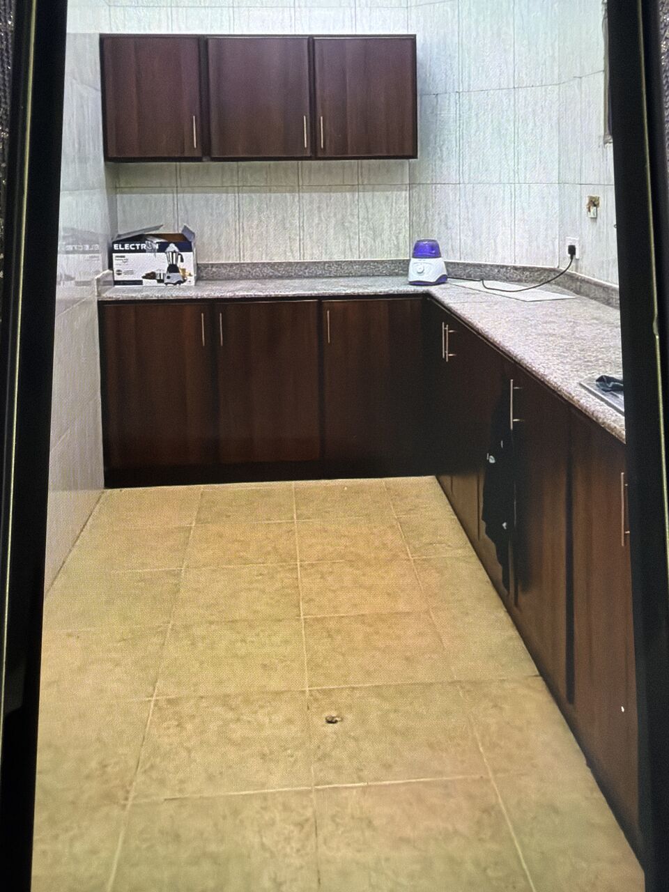 Manama, Buildings, BHD 110,  One Room For Rent In Sithra Near Opposite  Kavalani
