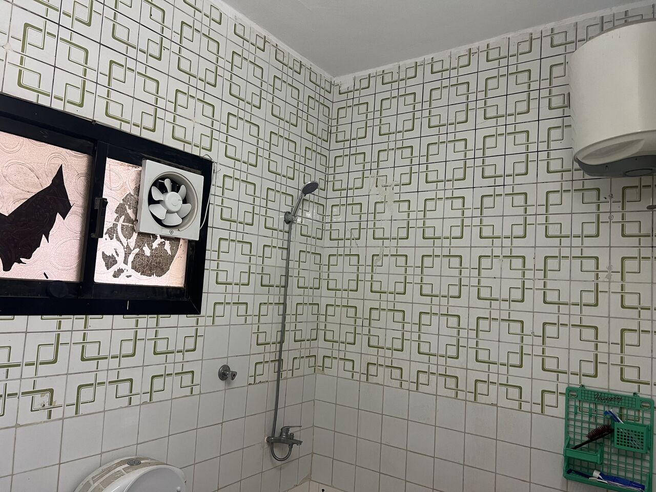 Al Aziziyah, Rooms for Rent, SAR 1/month,  Furnished,  Room Available In Aziza Rehab For Only One Bachelor With Mini Furnished
