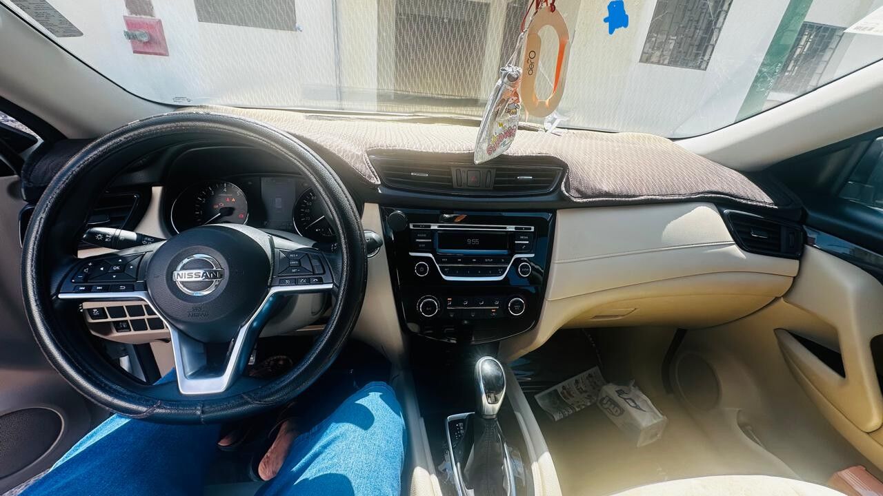 Yanbu, Vehicles, Cars & Trucks , SAR 60000,  Nissan X-trail White,  2020,  Automatic,  108788 KM,  Reason For Car Sale - Final Exit