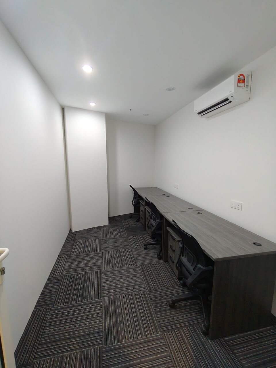 Kuala Lumpur, Offices, MYR 1250,  100 Sq. Feet,  Establish Your Business At SetiaWalk - Your Office Solution