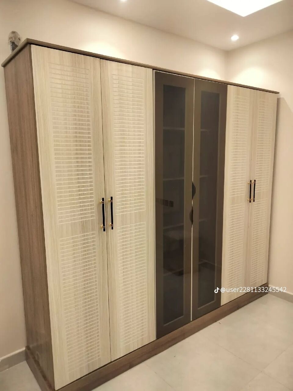 Al Malqa, Furniture, SAR 11,  New Bedroom Set Sale Online Home Devlree Free