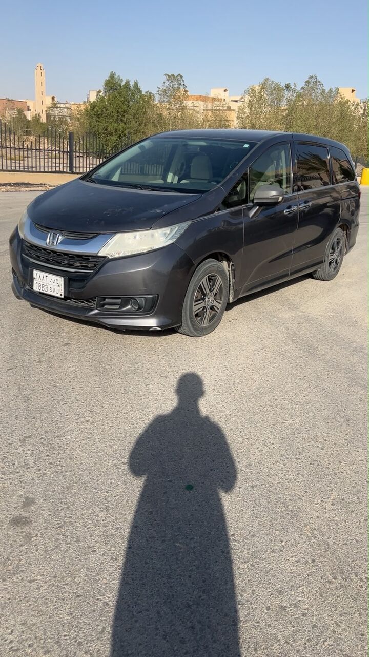 Riyadh, Vehicles, Cars & Trucks , SAR 40000,  Honda Odyssey,  2016,  Automatic,  260000 KM,