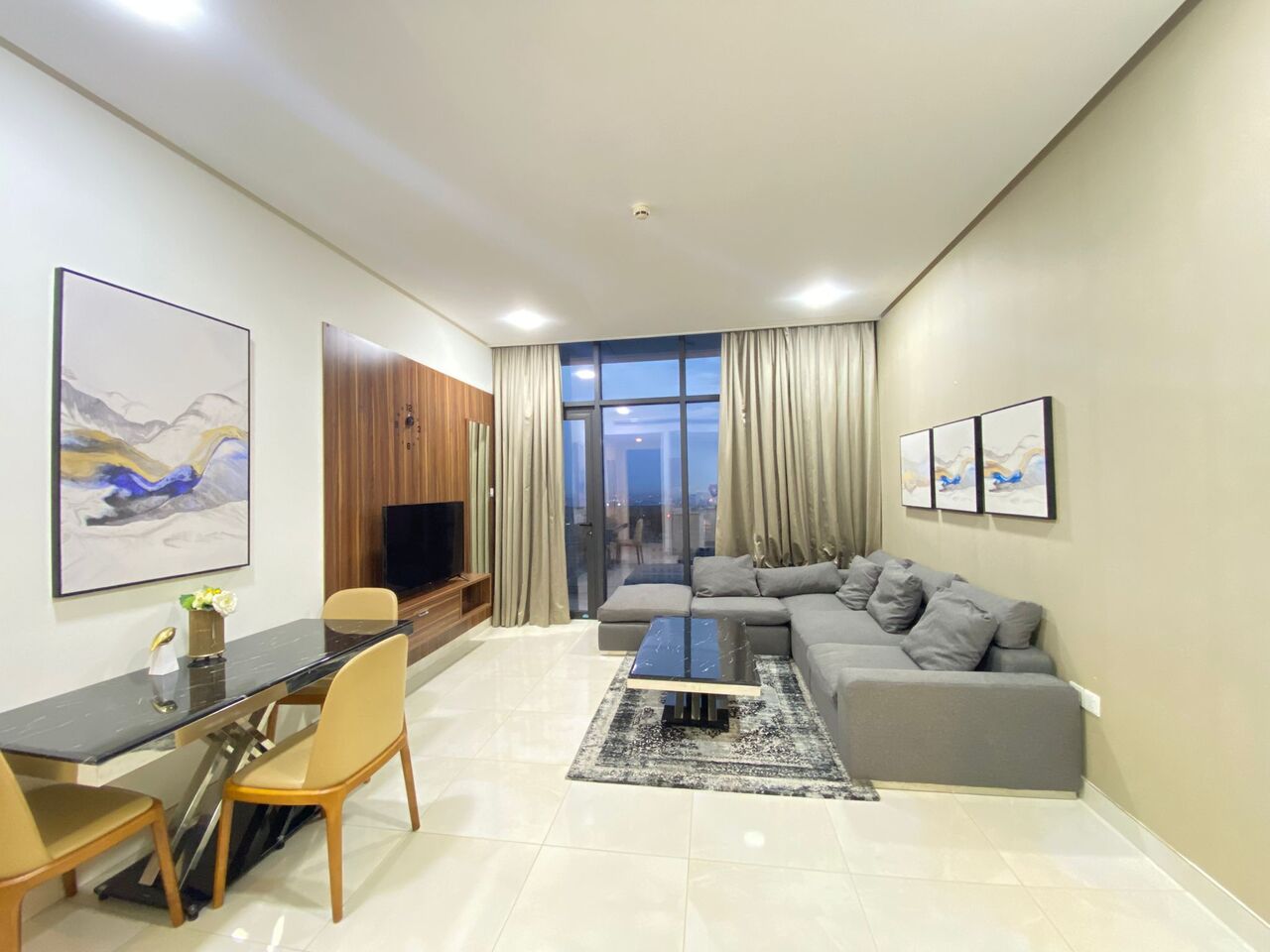 Juffair, Apartments, Flats, Houses & Villas, BHD 320/year,  1 BR,  Flat For Rent