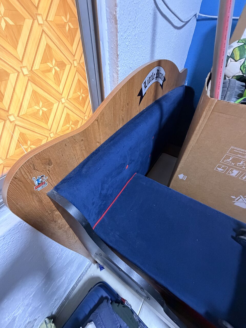 Jubail, Household Items, SAR 800,  Single Bed Room Set On Sale With Side Table