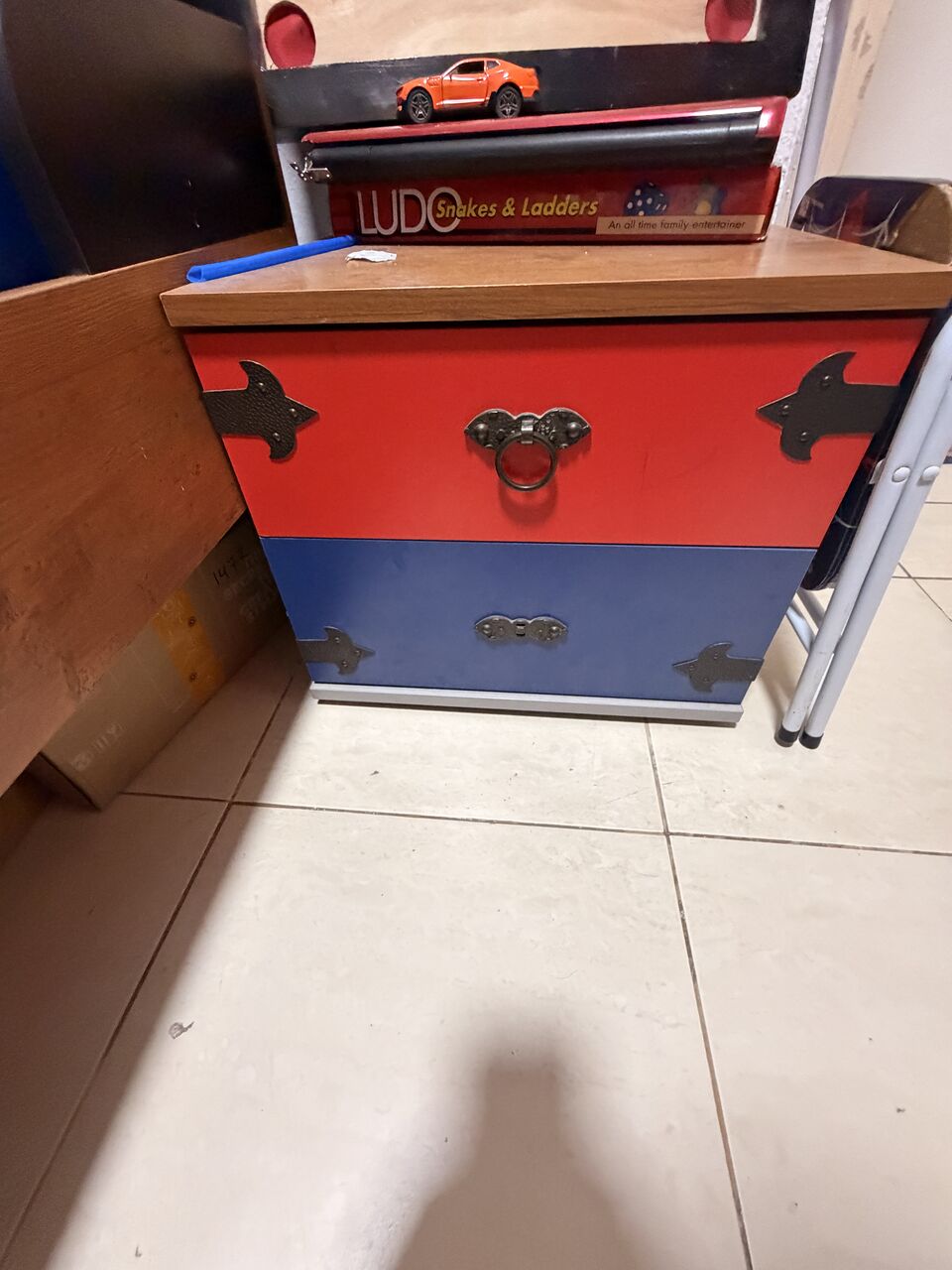 Jubail, Household Items, SAR 800,  Single Bed Room Set On Sale With Side Table