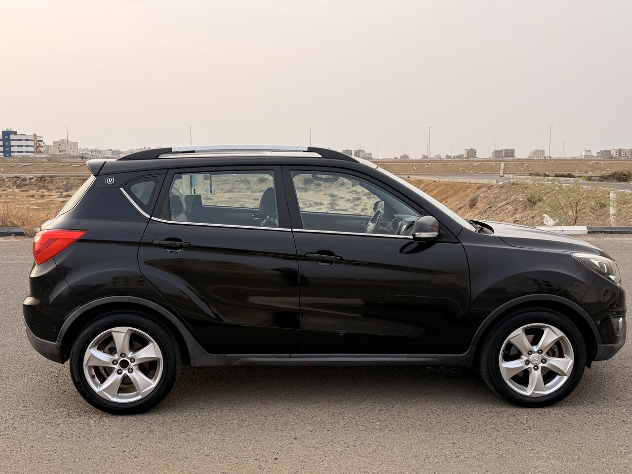 Jizan, Vehicles, Cars & Trucks , SAR 30000,  Changan CS35,  2020,  Automatic,  194000 KM,   Black