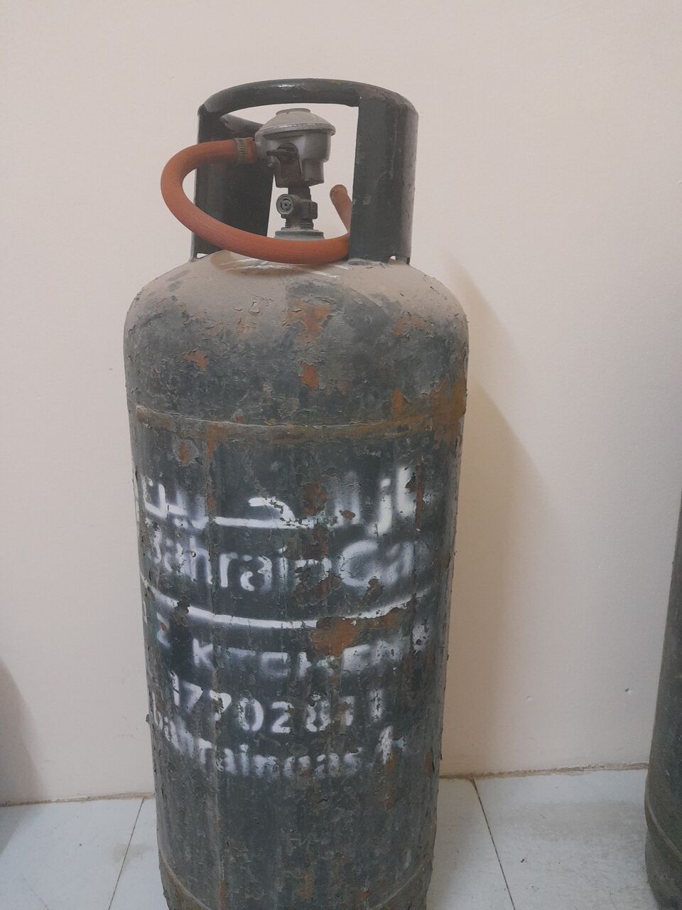 East Riffa, Household Items, BHD 27,  Bahrain Gas Cylinder With Regulator For Sale