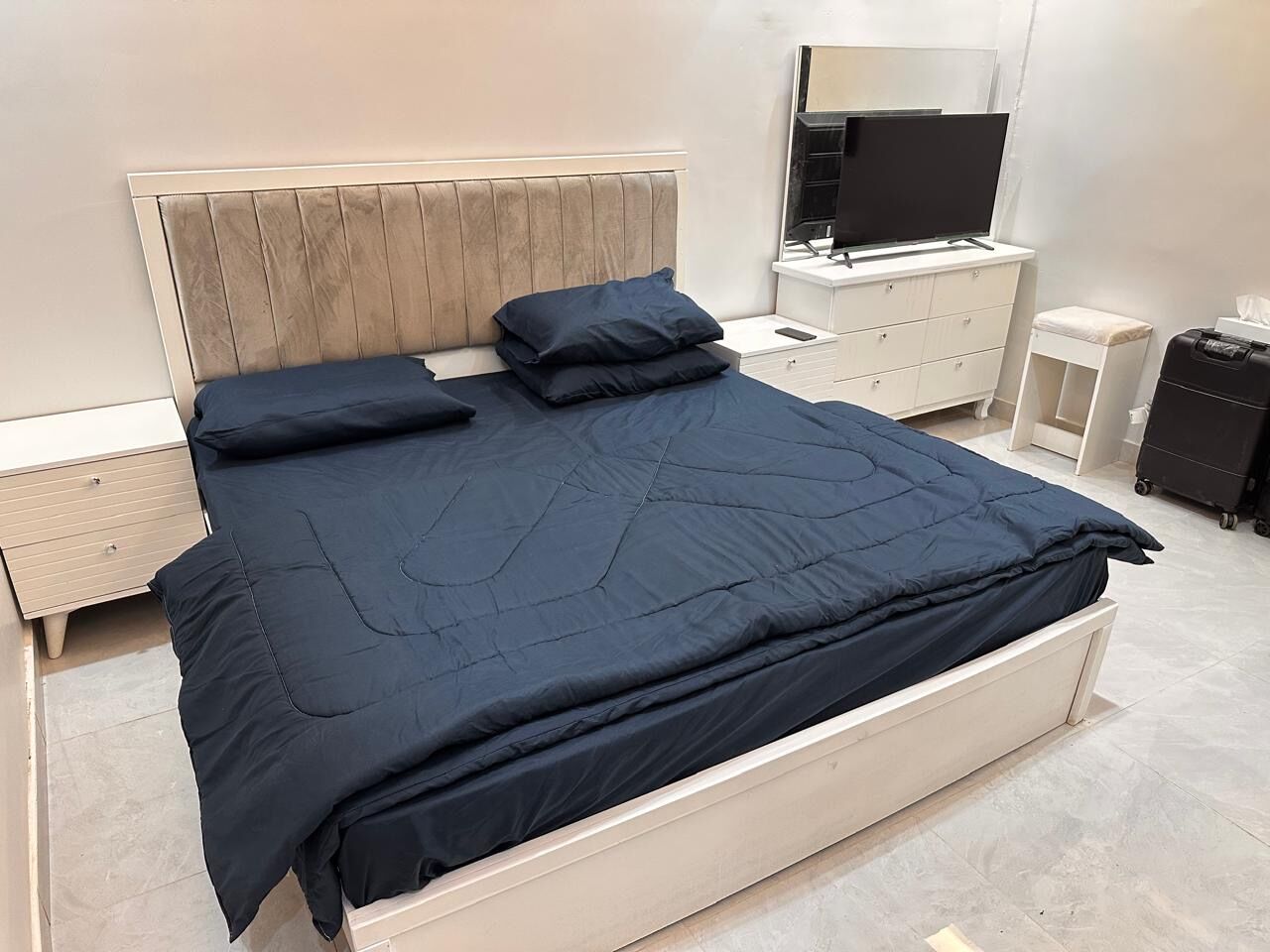 Al Malaz, Apartments, Flats, Houses & Villas, Furnished,  1 BR,  Short-Term Flat Sublet &ndash; Al Malaz, Riyadh