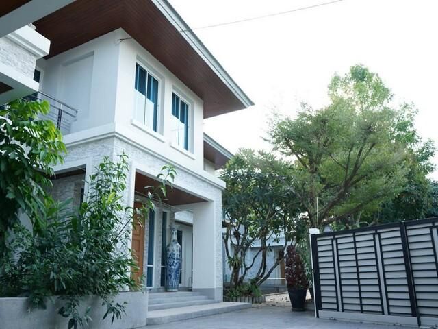 Bangkok, Villas, THB 120000,  226 Sq. Feet,  2-story Detached House For Rent, 226 Sq M, Home Place Village, Soi Ramkhamhaeng 140, Near