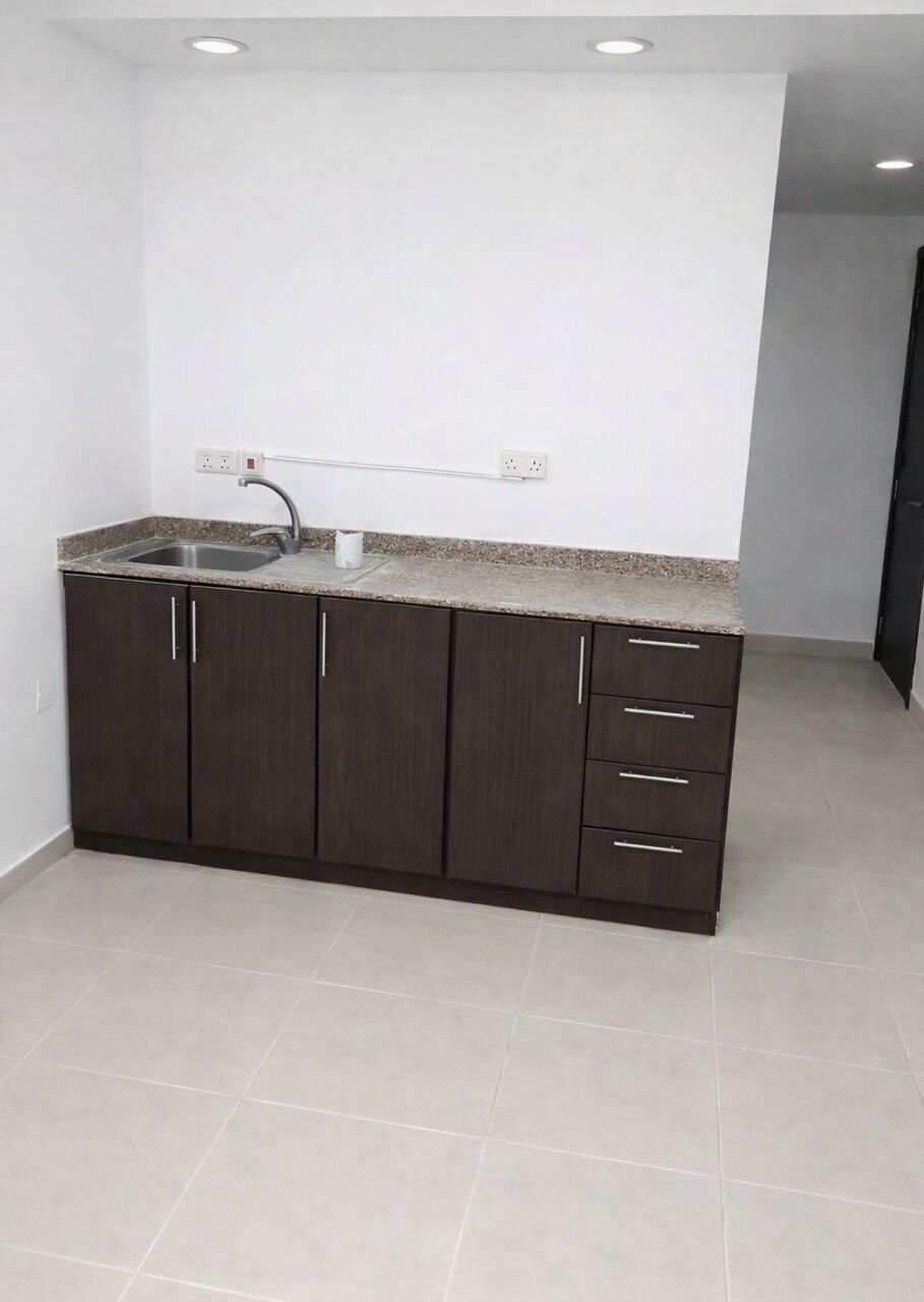 Jidhafs, Apartments, Flats, Houses & Villas, BHD 150/month,  1 BR,  For Rent One Bedroom Flat In Jidhafs Inclusive With Electricity