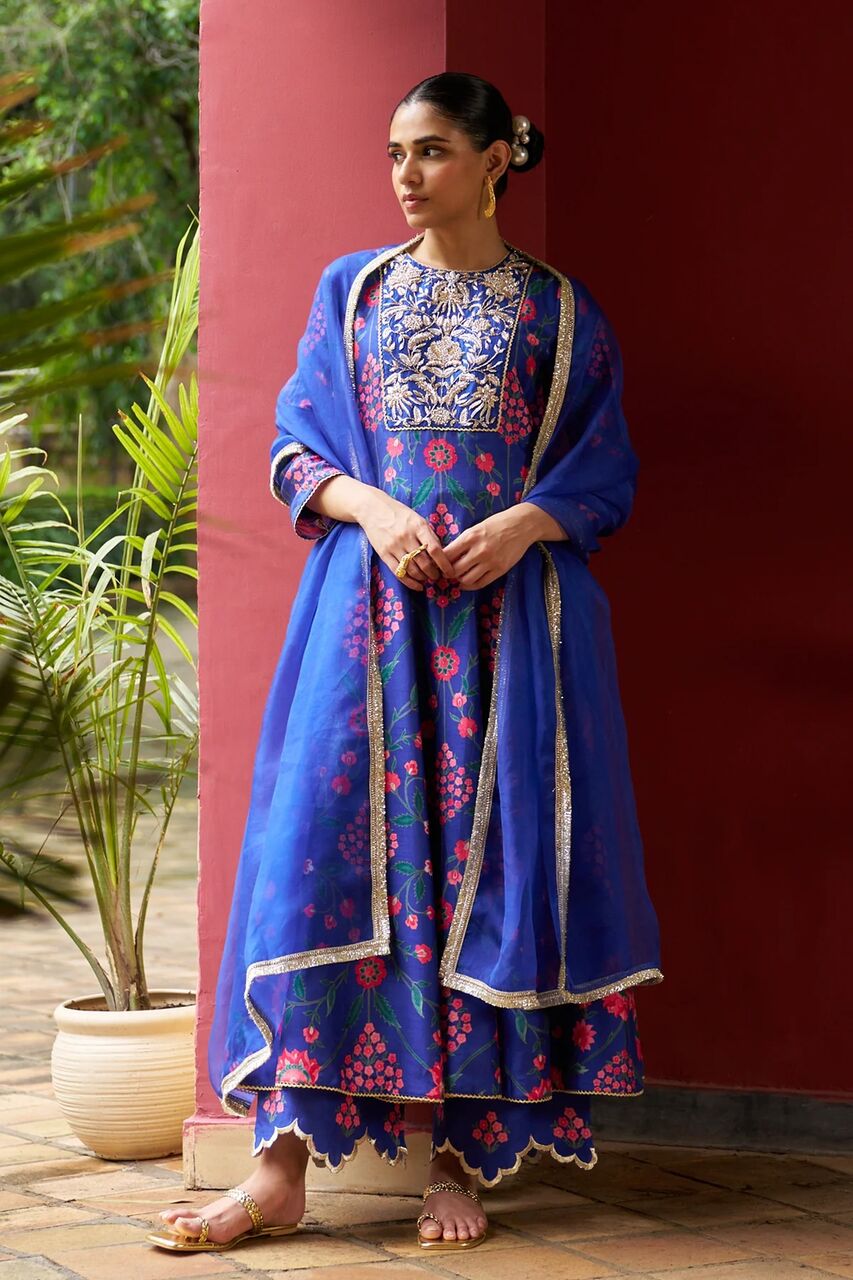Mumbai, Clothing & Accessories, INR 15000,  Looking For The Perfect Rakhi Outfit?