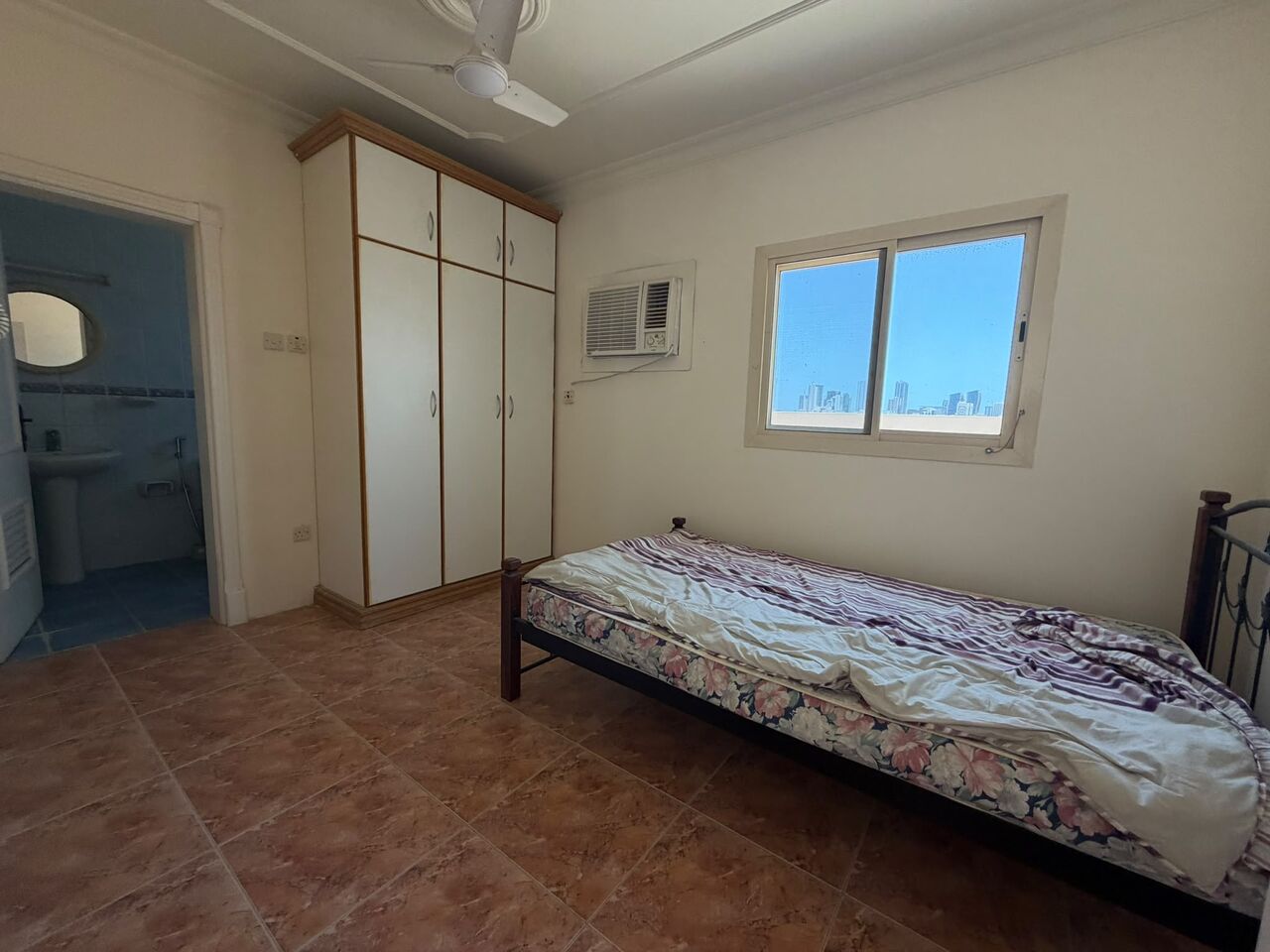 Zinj, Villas, BHD 1000,  Furnished,  3BR Fully Furnished Compound Villa For Rent In Salhiya Zinj