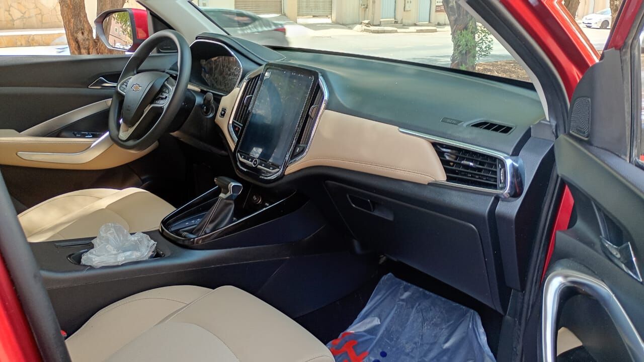 Riyadh, Vehicles, Cars & Trucks , SAR 51000,  Chevrolet Captiva,  2025,  Automatic,  36000 KM,  Premier