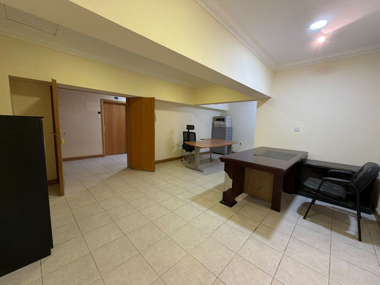 Adliya, Offices, BHD 200,  Fully Fitted Office For Rent In Adliya | Near Golden Karak | Inclusive Of EWA