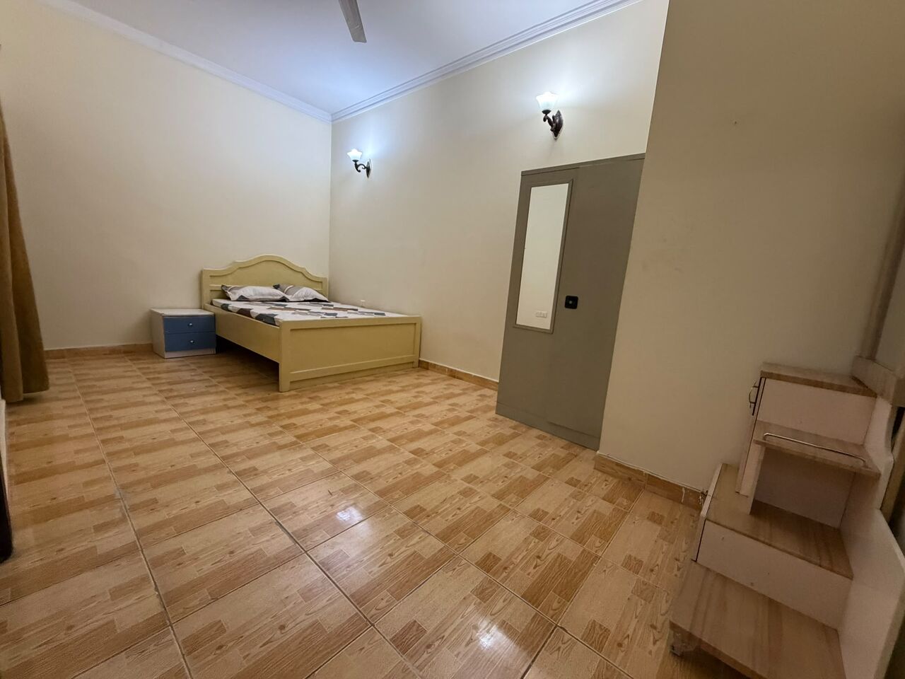 Gudaibiya, Apartments, Flats, Houses & Villas, BHD 250/month,  Furnished,  2 BR,  Apartment For Rent In Gudaibiya | Prime Location | EWA Inclusive