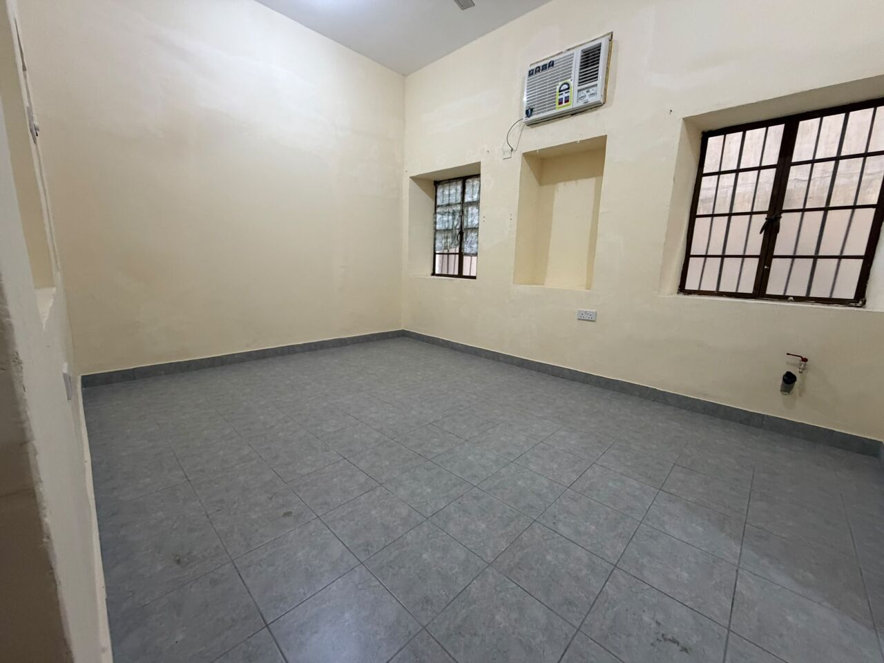 Manama, Apartments, Flats, Houses & Villas, BHD 140/month,  Studio,  Brand New Semi-Furnished Studio Apartment For Rent In Manama