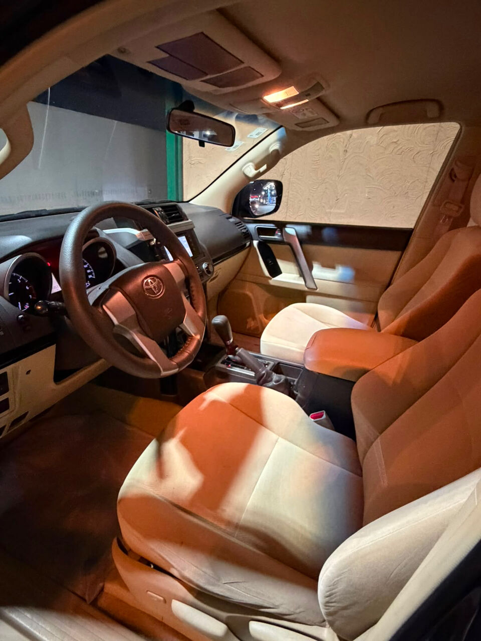 Riyadh, Vehicles, Cars & Trucks , SAR 72000,  Toyota Land Cruiser,  2015,  Automatic,  192 KM,   Prado  4X4