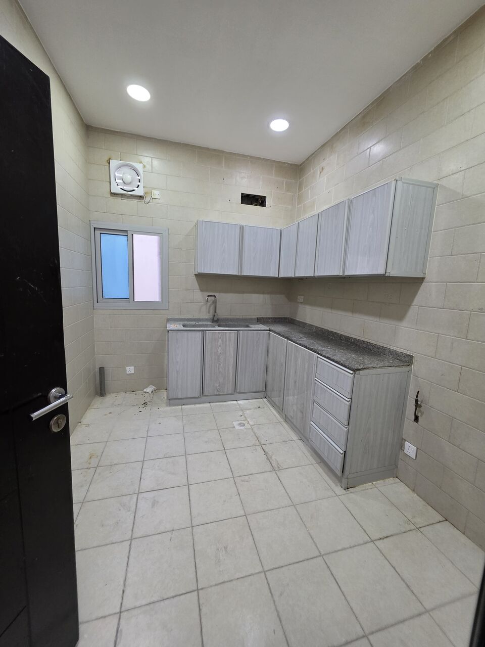 Arad, Apartments, Flats, Houses & Villas, BHD 190,  2 BR,  Flat For Rent In Arad