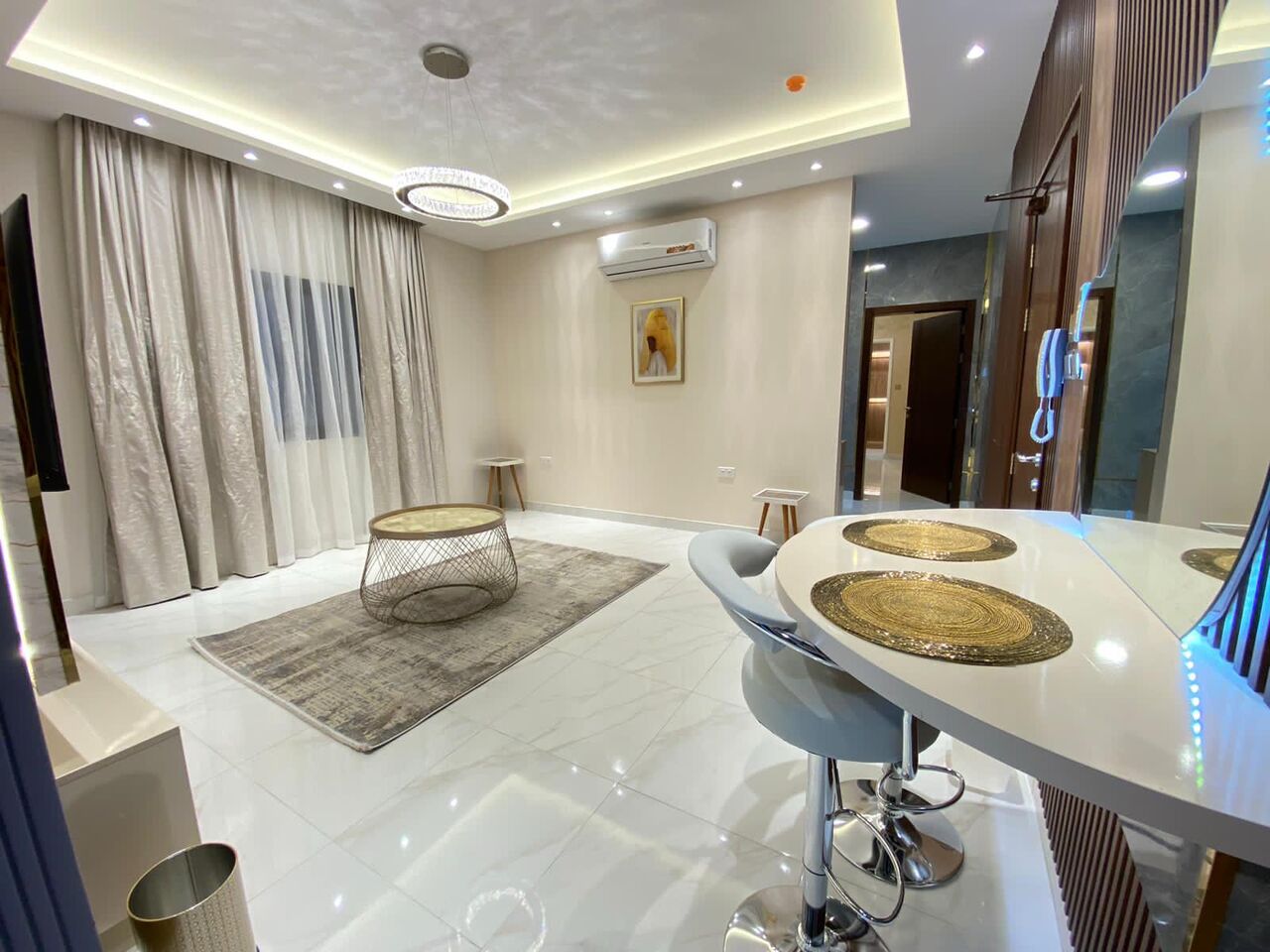 Busaiteen, Apartments, Flats, Houses & Villas, BHD 440/month,  Furnished,  2 BR,  Apartment For Rent In Busaiteen