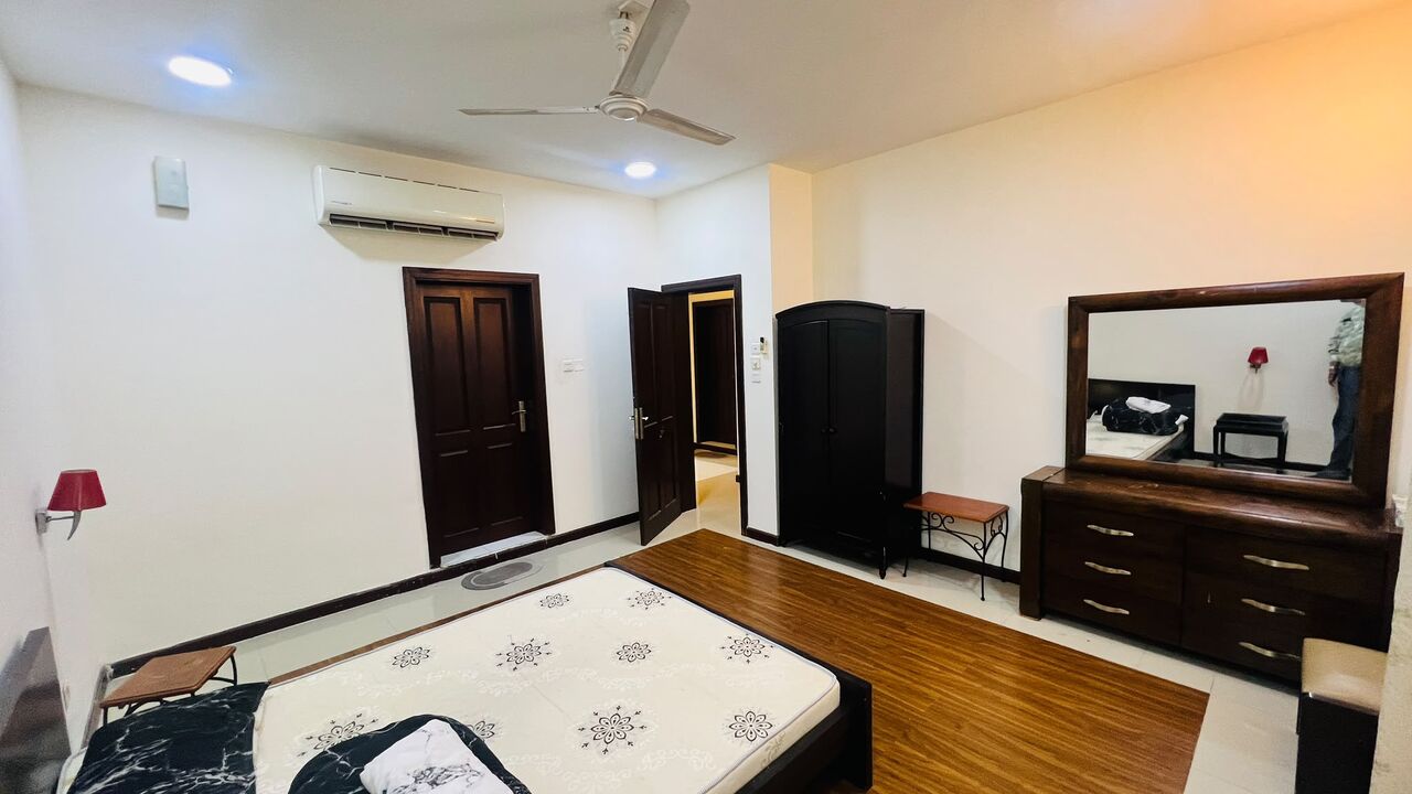 Burhama, Apartments, Flats, Houses & Villas, BHD 250/month,  Furnished,  2 BR,  Apartment For Rent In Burhama