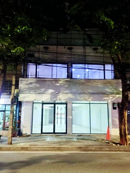 Bangkok, Villas, THB 44999,  28 Sq. Feet,  University Of The Thai Chamber Of Commerce 750 M. For Rent 28 Sq M. 216 Sq M. Restaurant,