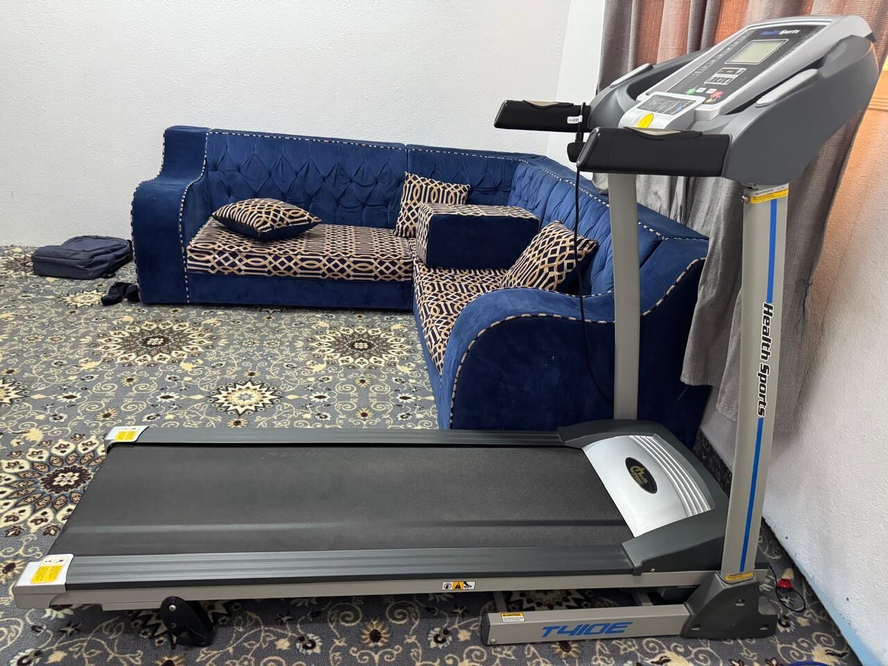 Riyadh, Household Items, SAR 2600,  Treadmill From (SACO), Dinning Table (6 Chairs), A Bicycle And Steam Iron For Sale