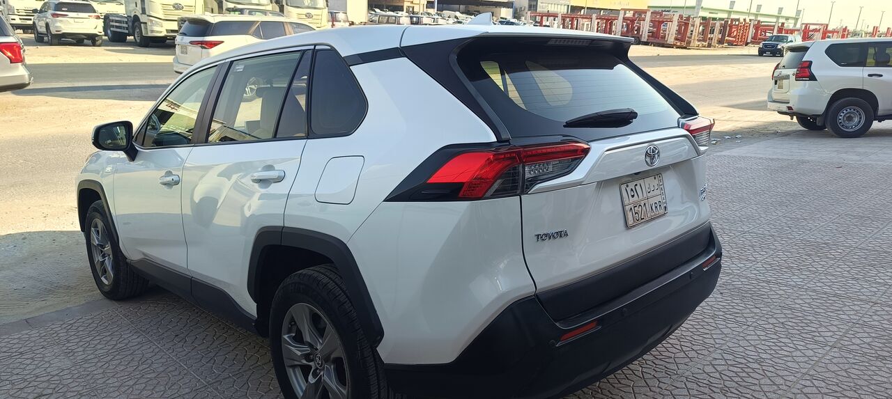 Dammam, Vehicles, Cars & Trucks , SAR 74500,  Toyota RAV4,  2023,  Automatic,  152000 KM,