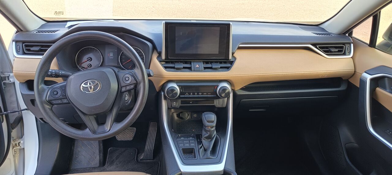 Dammam, Vehicles, Cars & Trucks , SAR 74500,  Toyota RAV4,  2023,  Automatic,  152000 KM,