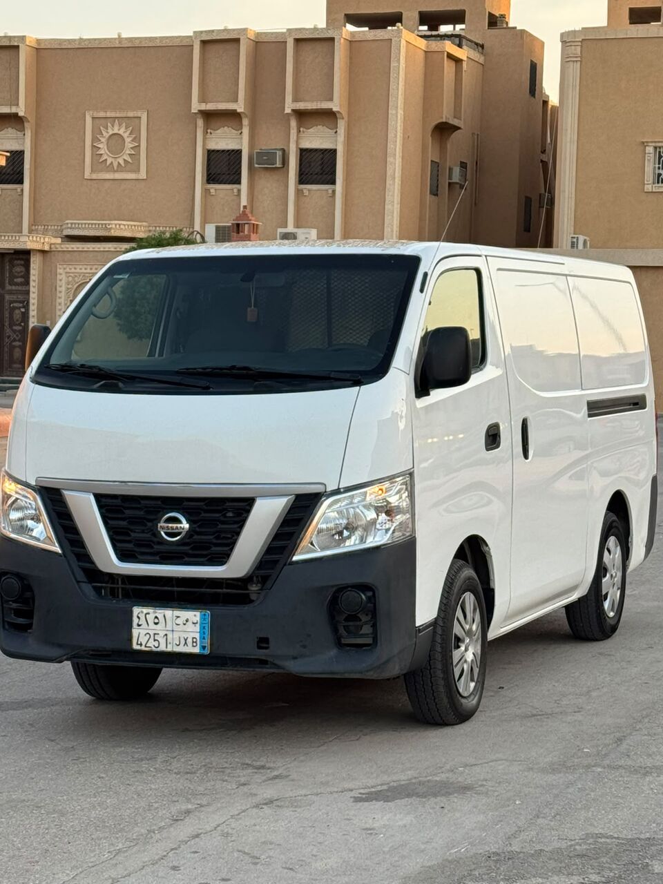 Riyadh, Vehicles, Cars & Trucks , SAR 50000,  Nissan NV3500,  2021,  147000 KM,  Nissan Urvan Diesel