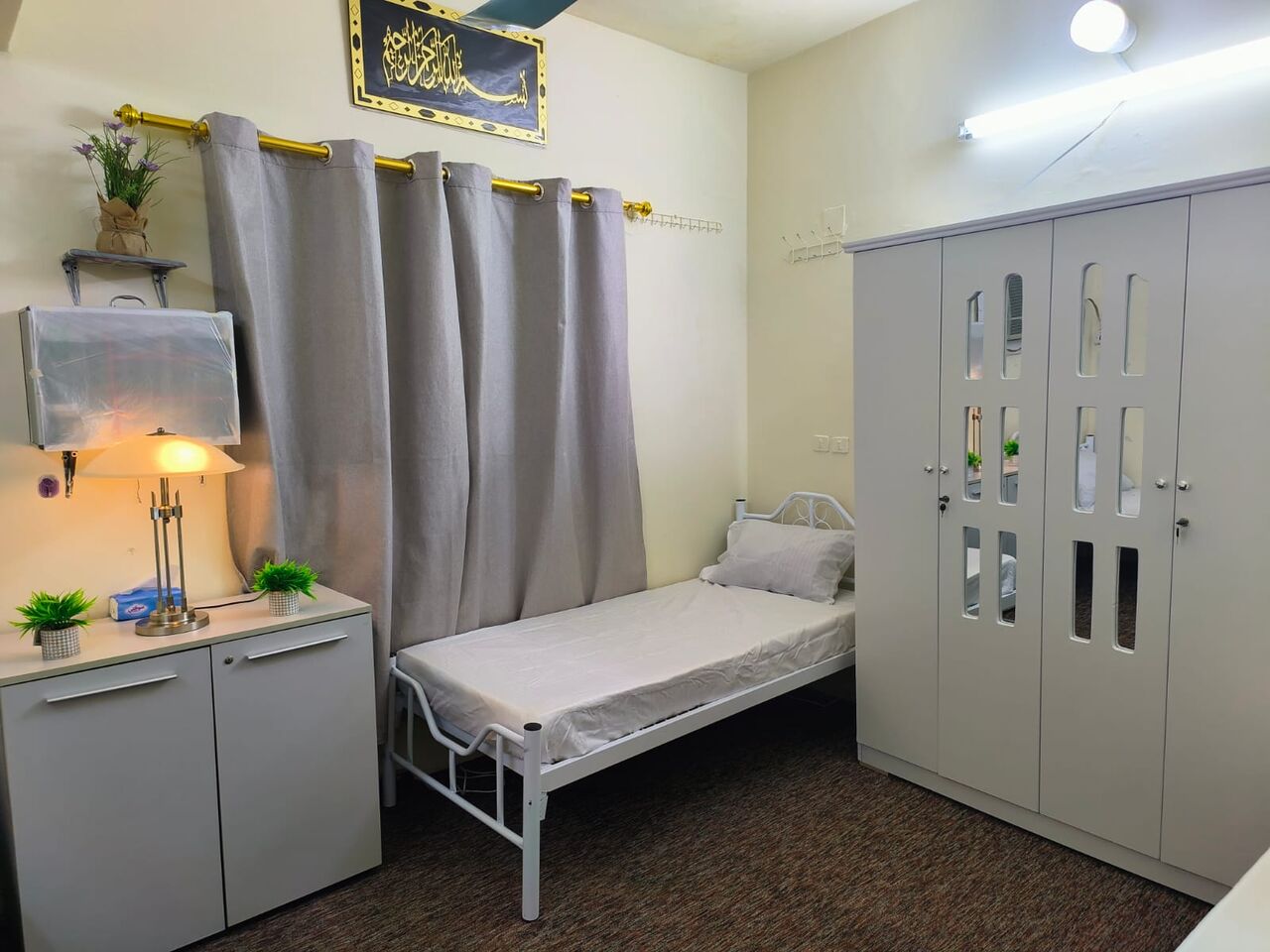 Riyadh, Bedspace For Rent, SAR 650/month,  VIP Bed Space Available In Furnished Flat Near T-Shoes Safa-B, FL2-R1
