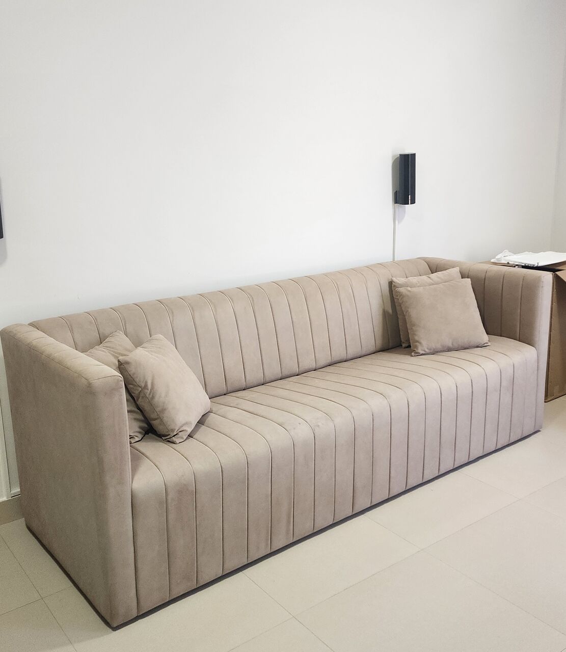Riyadh, Furniture, SAR 400,  Sofa - Good Condition