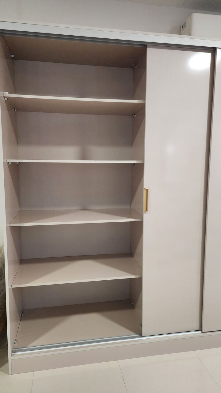 Riyadh, Furniture, SAR 950,  Moving Out Big Discount Sale - Wardrobe ( Used Only 1.5 Years)
