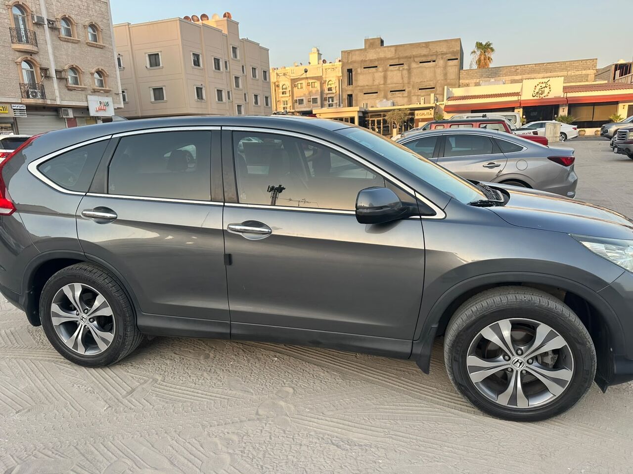 Khobar, Vehicles, Cars & Trucks , SAR 43500,  Honda CRV 2014 Full Option Leather Seats 43500,  2014,  Automatic,  151000 KM,  Honda CRV  Full Option Leather Seats Price 43500